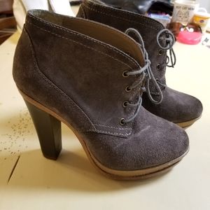 Madison Harding Gray  Suede booties!